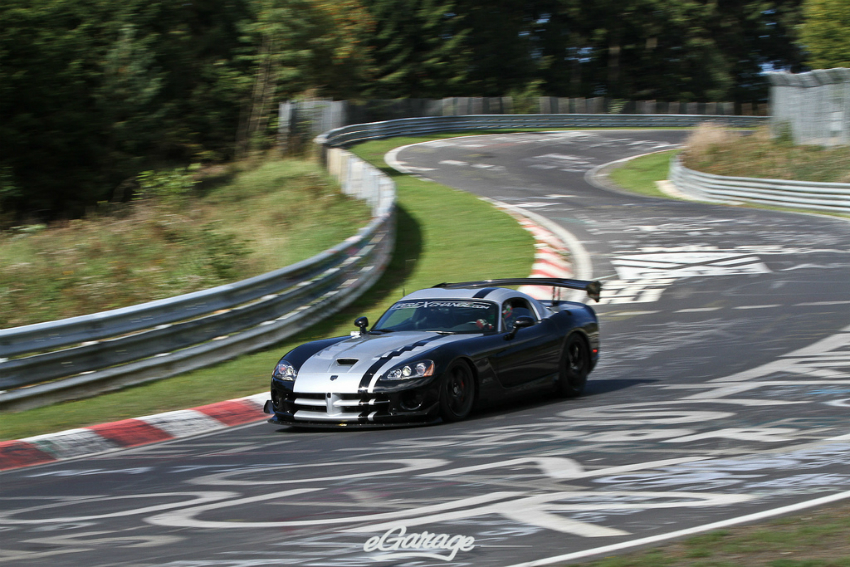 Dodge Viper ACR-X