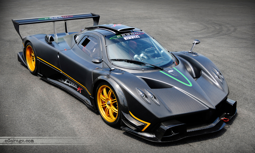 Pagani-Zonda-R.jpg