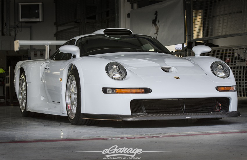 A Glimpse of the Porsche GT1