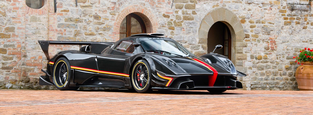 PAGANI ZONDA REVOLUCION