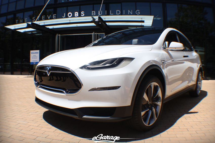 Tesla-Model-X