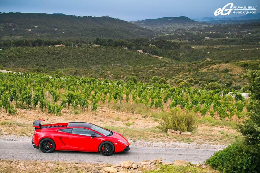 Les Dix Mille Tours Lamborghini